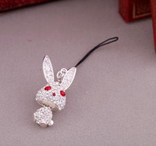 女人飾界 可愛小兔子吊墜手機掛鏈配飾項墜的廠家直銷優勢